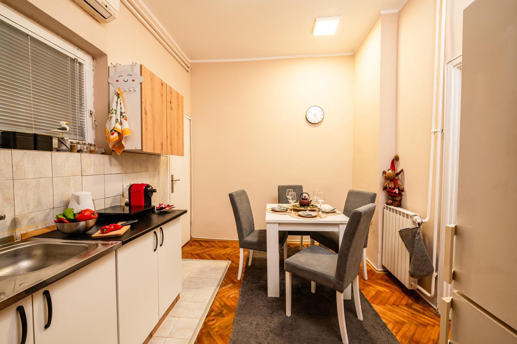Cozy Apartment In City Center Belgrade Luaran gambar